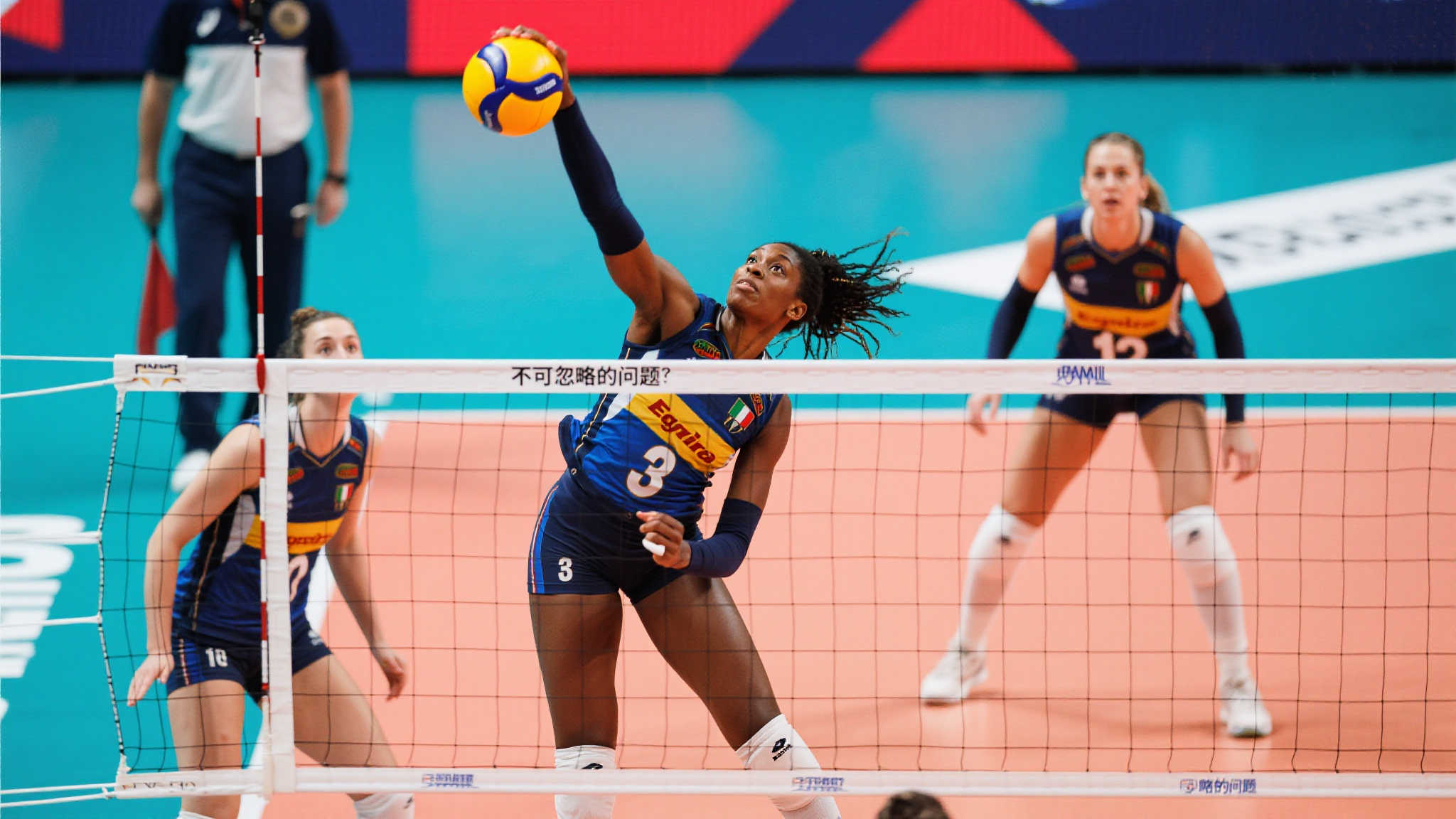 “不可忽略的问题”：拦网是否存在规则偏差？
对于